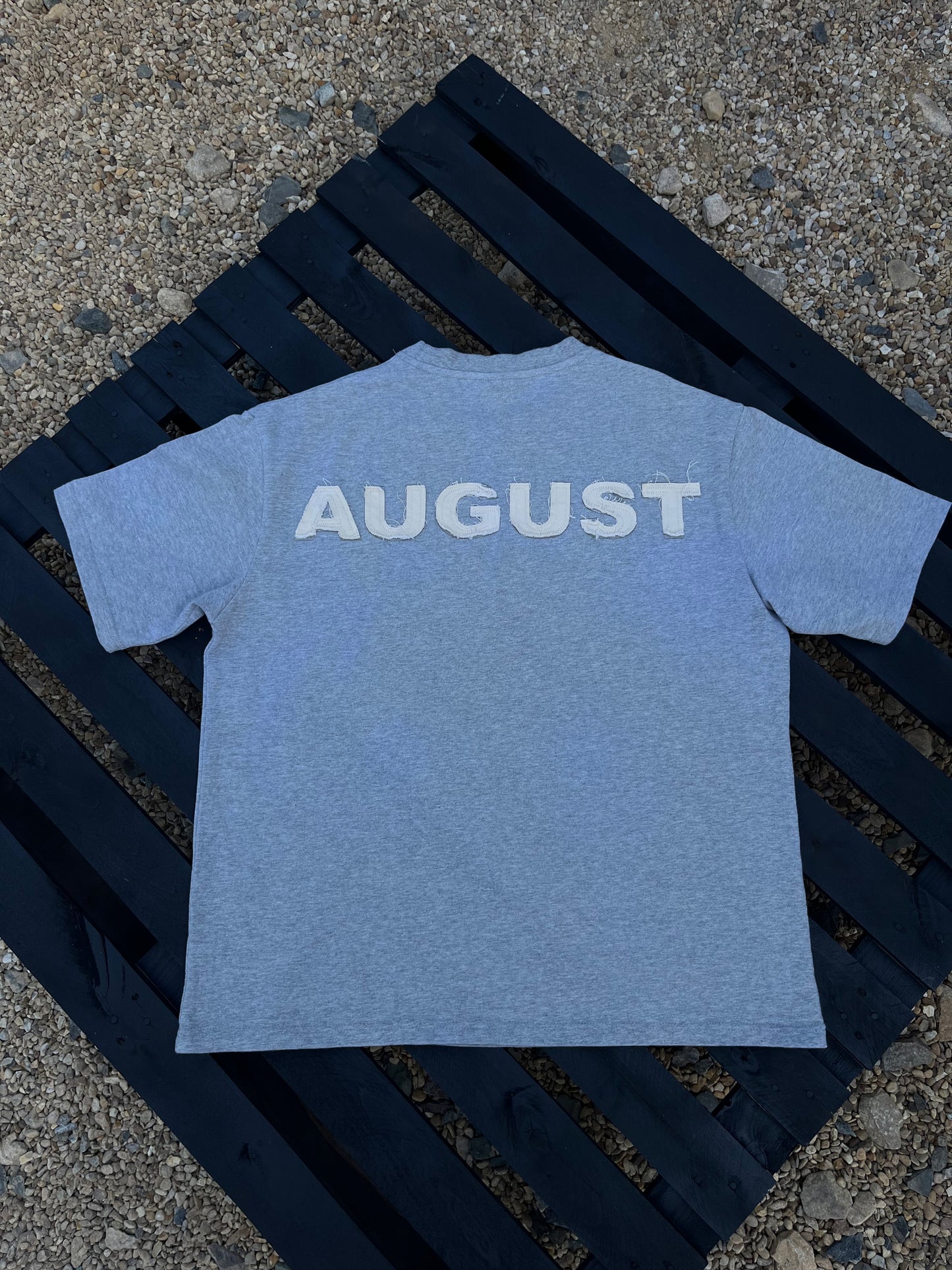 Signature Applique Tee (GREY)